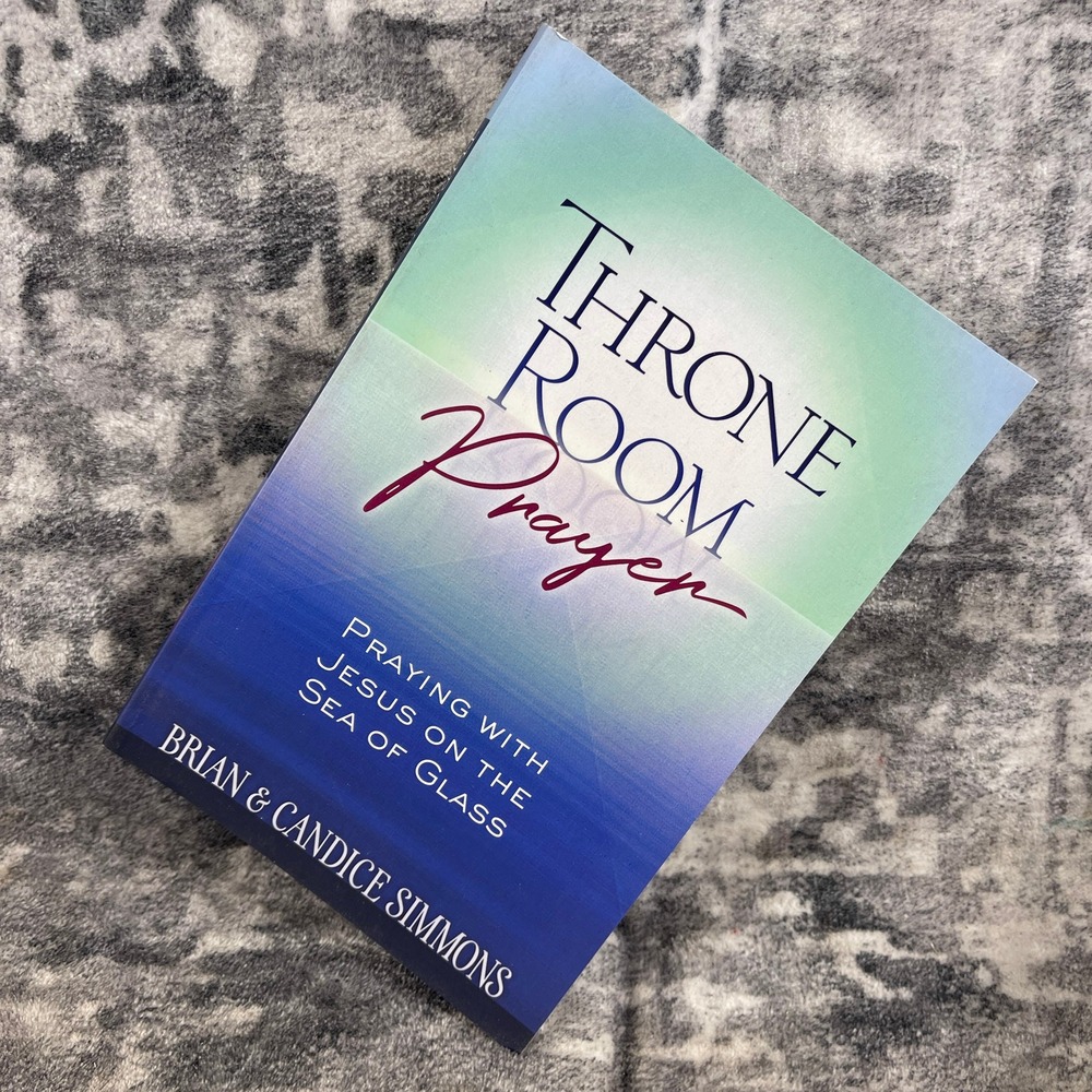 BroadStreet Throne Room Prayer Brian Candice Simmons Softcover Book Religion